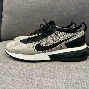 Nike FlyKnit sneakers